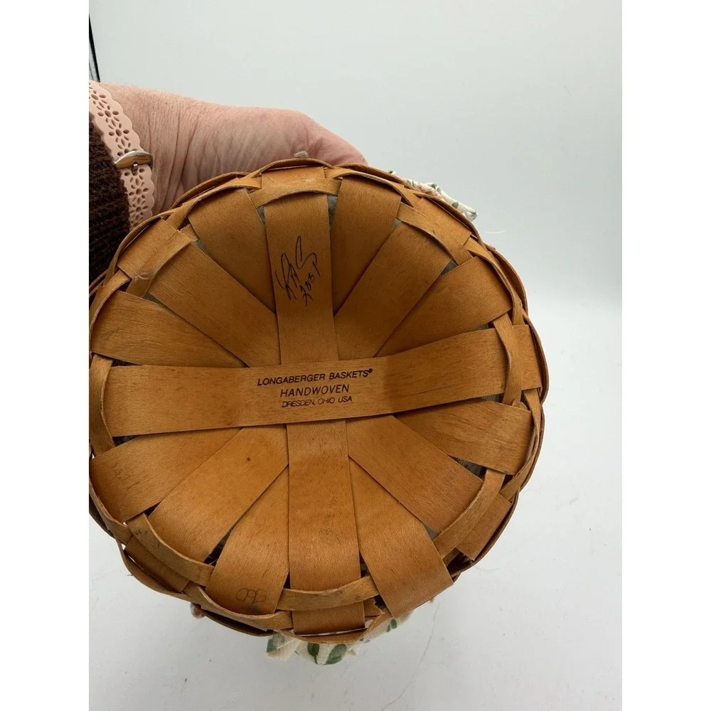 🍎 Longaberger 2001 Small Fruit Basket w/Liner & Protector – Handwoven Vintage🧺